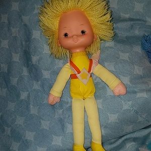 Yellow canary brite